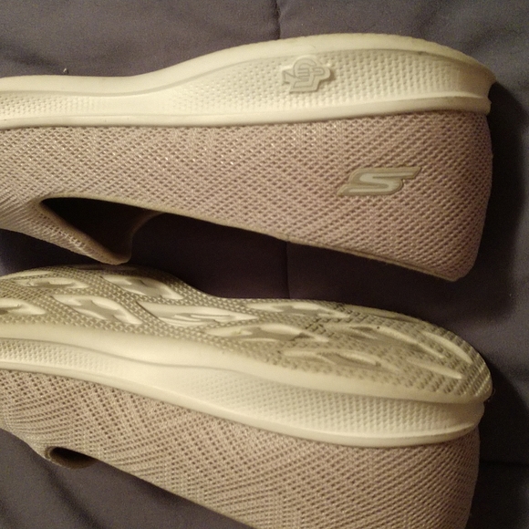 Skechers on-the-go sz 7½ Slip-on Shoes - Picture 5 of 8